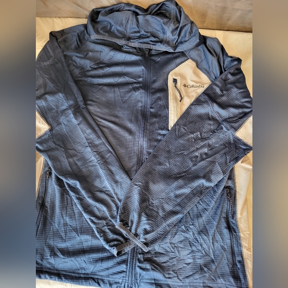 Columbia Navy / Gray Sportswear Jacket, Size XXL - Picture 6 of 6